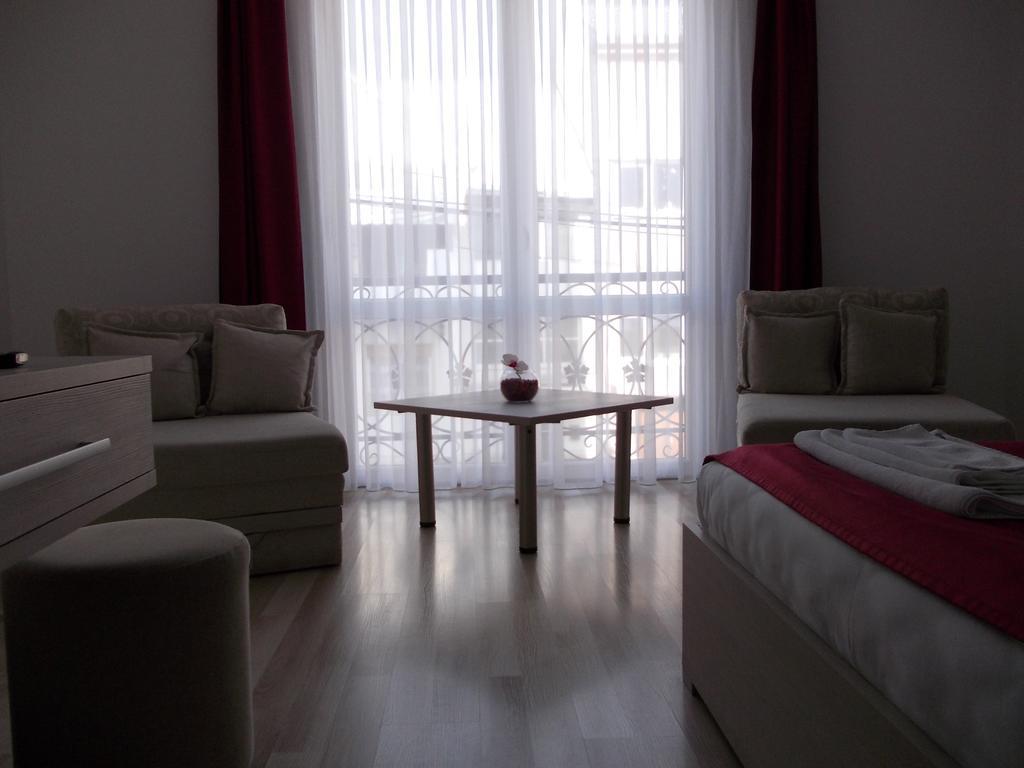 City Boutique Rooms Skopie Exterior foto